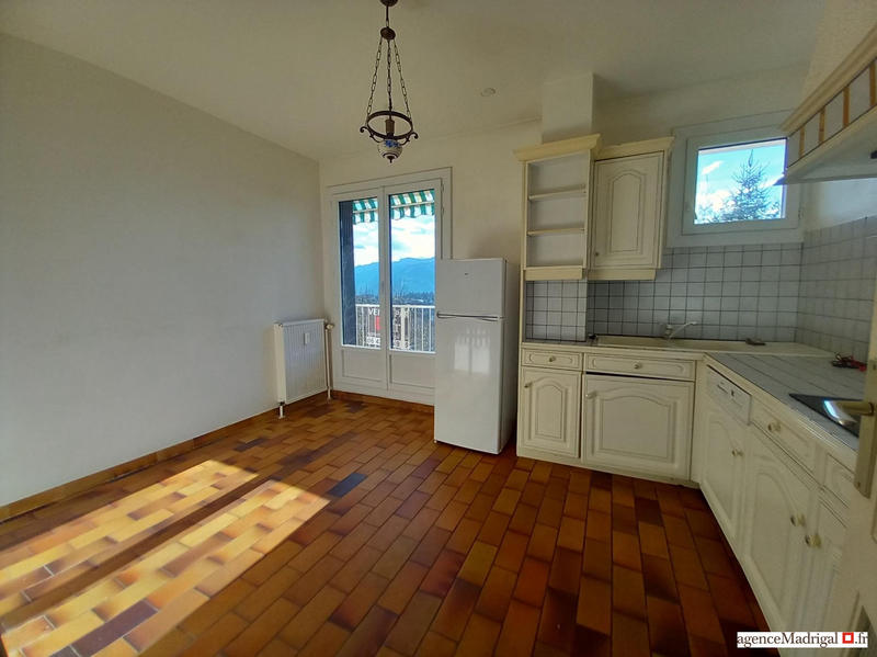 Appartement - 78 m² - 3 pièces