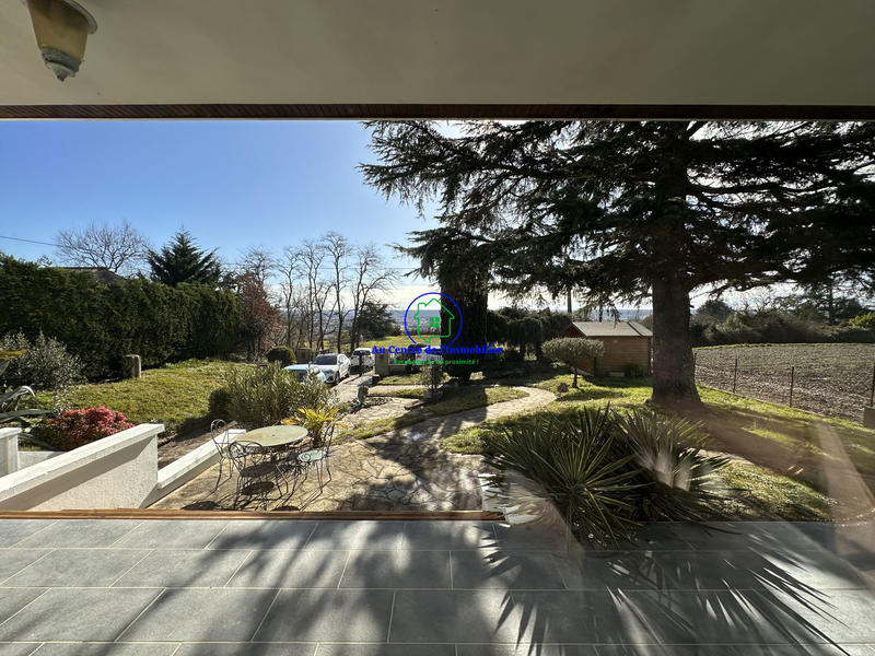 Maison traditionnelle - 132 m² - 5 pièces