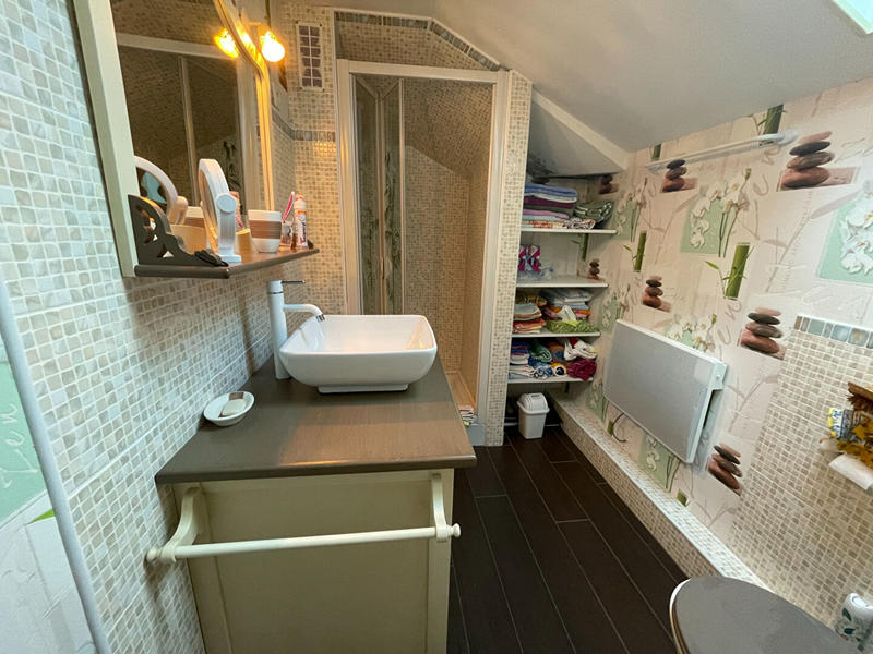 Maison - 321 m² - 9 pièces