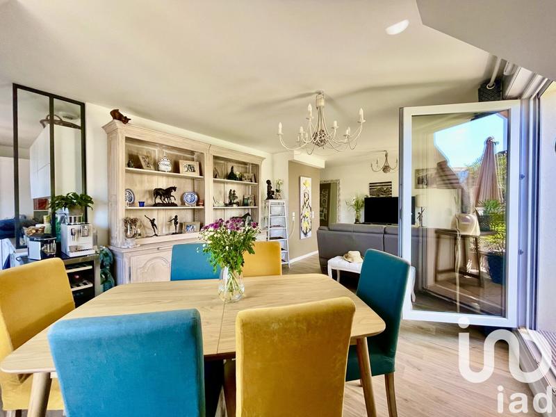 Appartement - 96 m² - 4 pièces