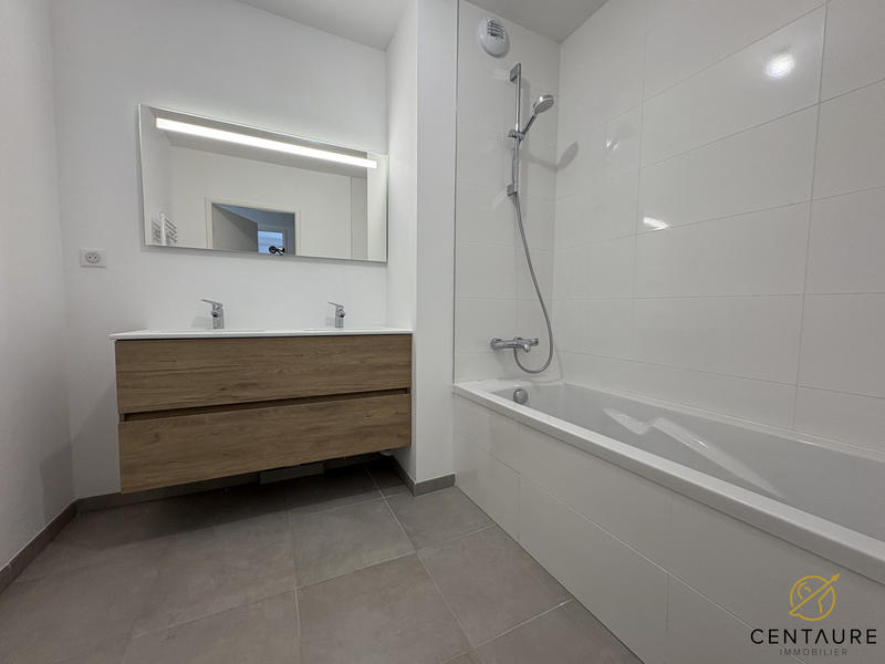 Appartement - 151 m² - 4 pièces