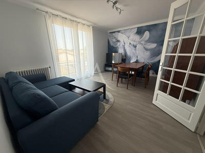 Chambre - 12 m² - 2 pièces