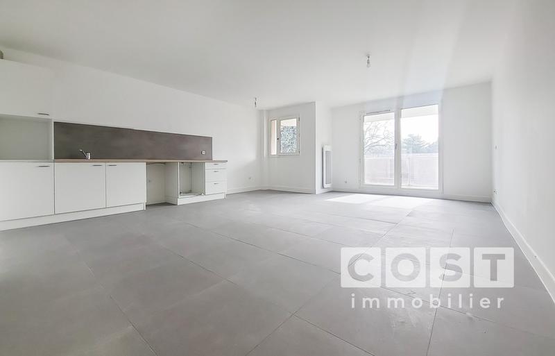 Appartement - 84 m² - 4 pièces