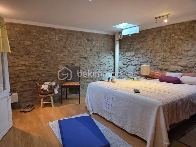 Maison de village - 74 m² - 4 pièces