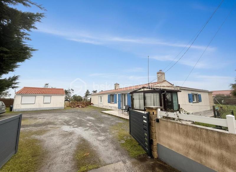 Maison - 170 m² - 6 pièces