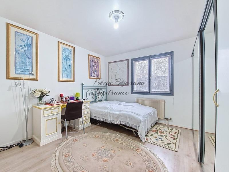 Appartement - 89 m² - 4 pièces