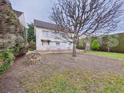 Maison - 115 m² - 4 pièces