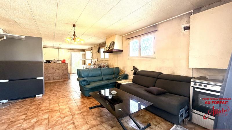 Maison - 99 m² - 5 pièces