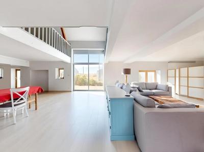 Maison - 320 m² - 7 pièces