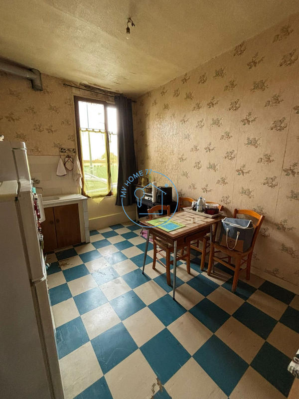 Appartement - 80 m² - 4 pièces