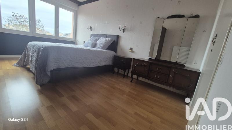 Appartement - 115 m² - 5 pièces