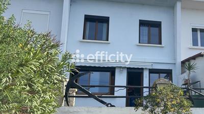 Maison - 69 m² - 3 pièces