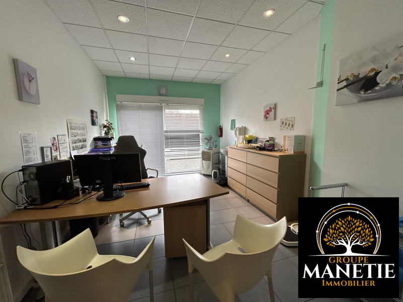 Bureau - 224 m² - 8 pièces