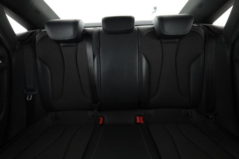 Audi A3 Berline 2.0 Tdi s line s tronic 6 150 ch