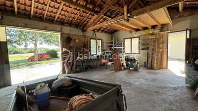 Propriété - 151 m² - 7 pièces