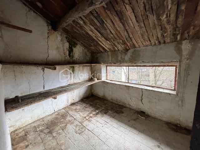 Immeuble - 180 m² - 14 pièces