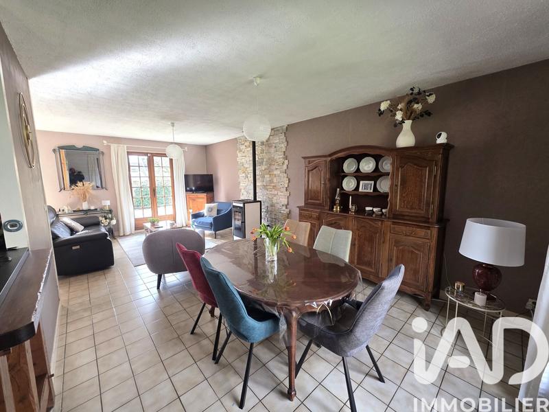 Maison - 87 m² - 5 pièces