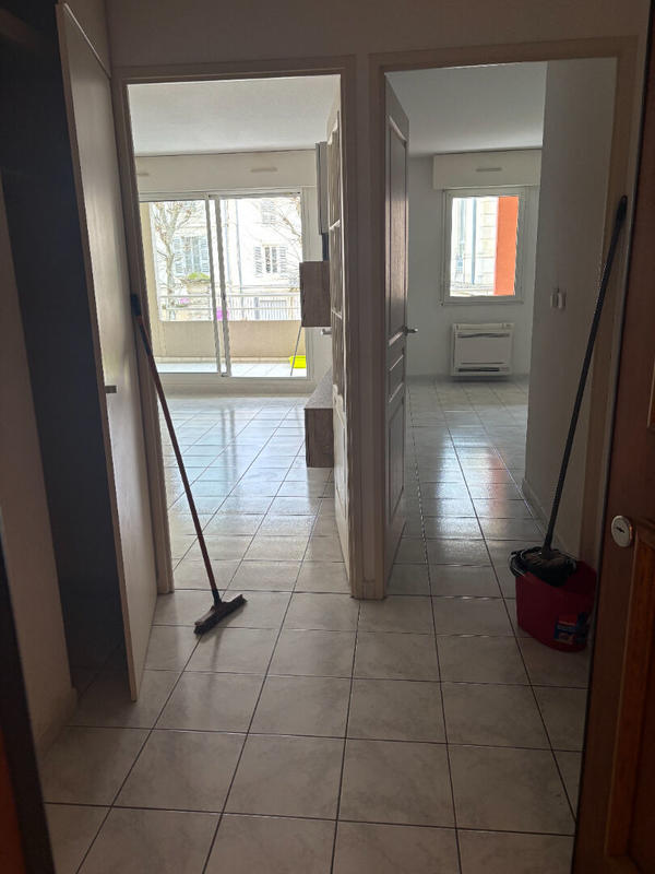 Appartement - 45 m² - 2 pièces