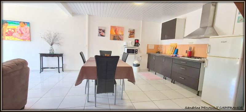Immeuble - 1 270 m² - 13 pièces