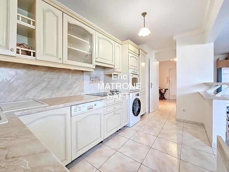 Appartement - 81 m² - 4 pièces