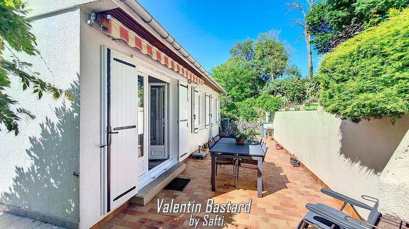 Maison - 90 m² - 6 pièces