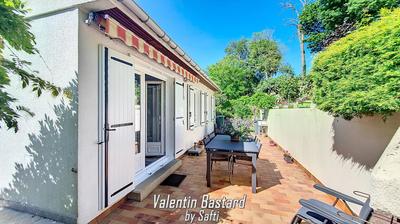 Maison - 90 m² - 6 pièces