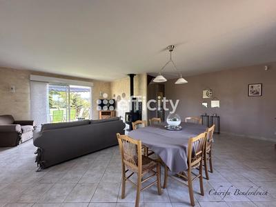 Maison - 124 m² - 6 pièces