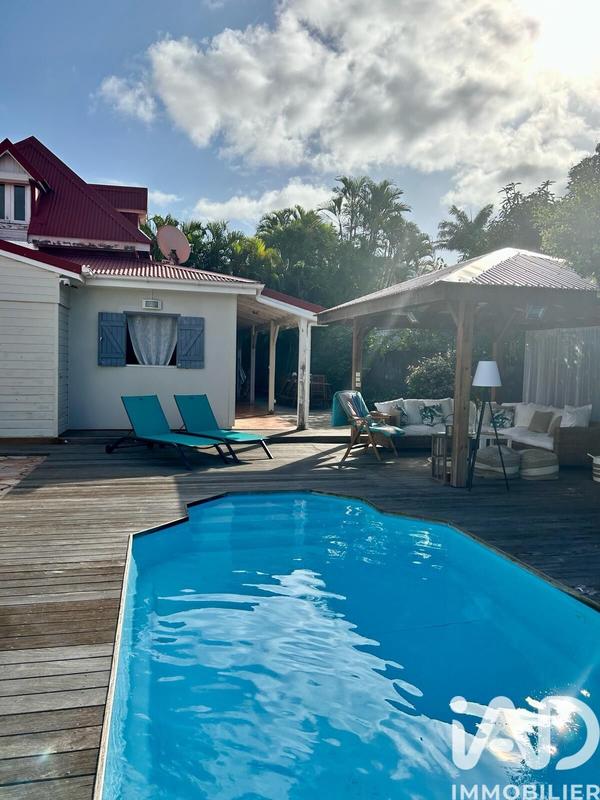 Maison - 100 m² - 5 pièces