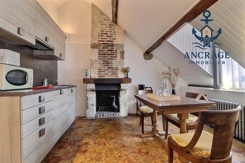 Maison ancienne - 266 m² - 9 pièces