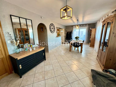 Maison - 80 m² - 4 pièces