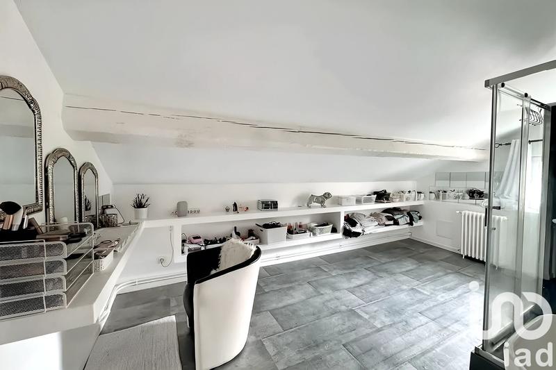 Maison - 159 m² - 7 pièces