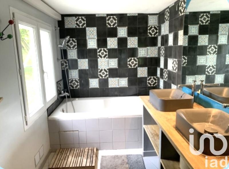 Maison - 139 m² - 5 pièces