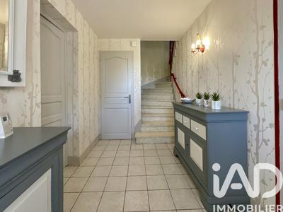 Maison - 122 m² - 5 pièces