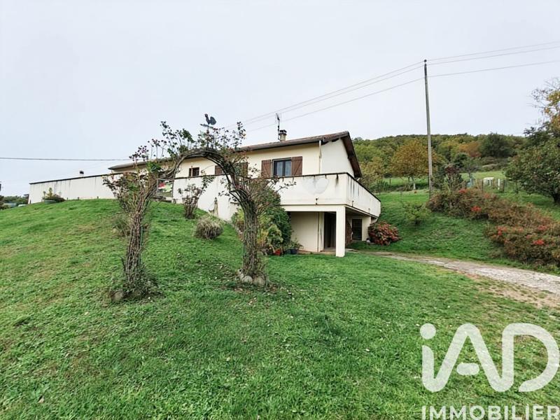 Maison - 120 m² - 5 pièces