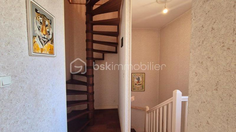 Maison de ville - 136 m² - 5 pièces