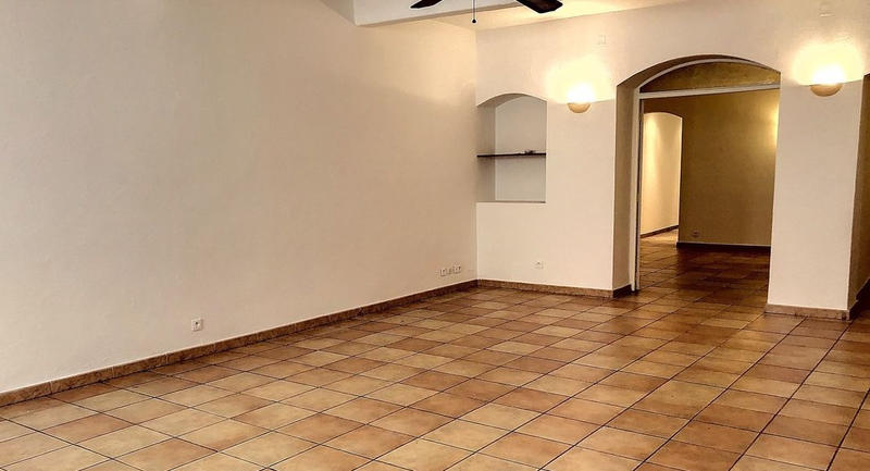 Appartement - 94 m² - 3 pièces