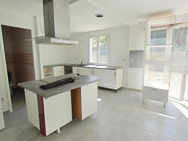 Pavillon - 99 m² - 5 pièces