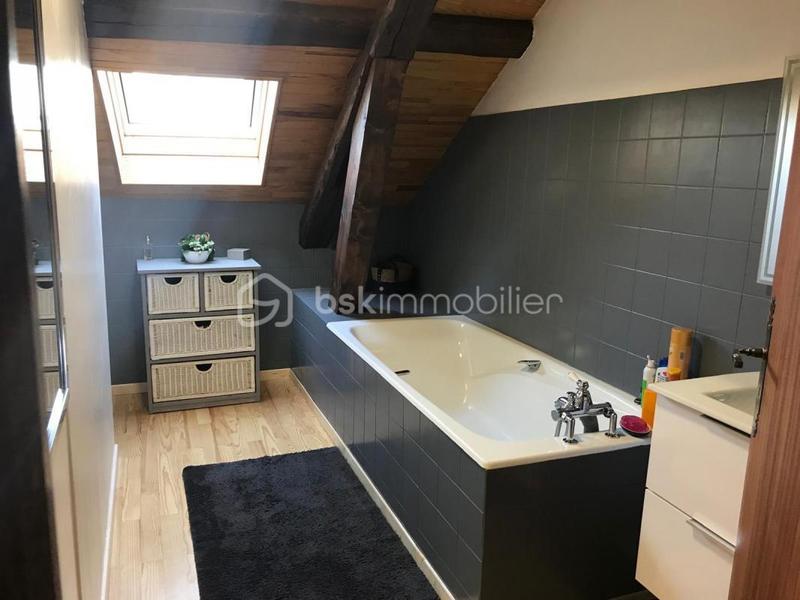 Appartement - 120 m² - 5 pièces