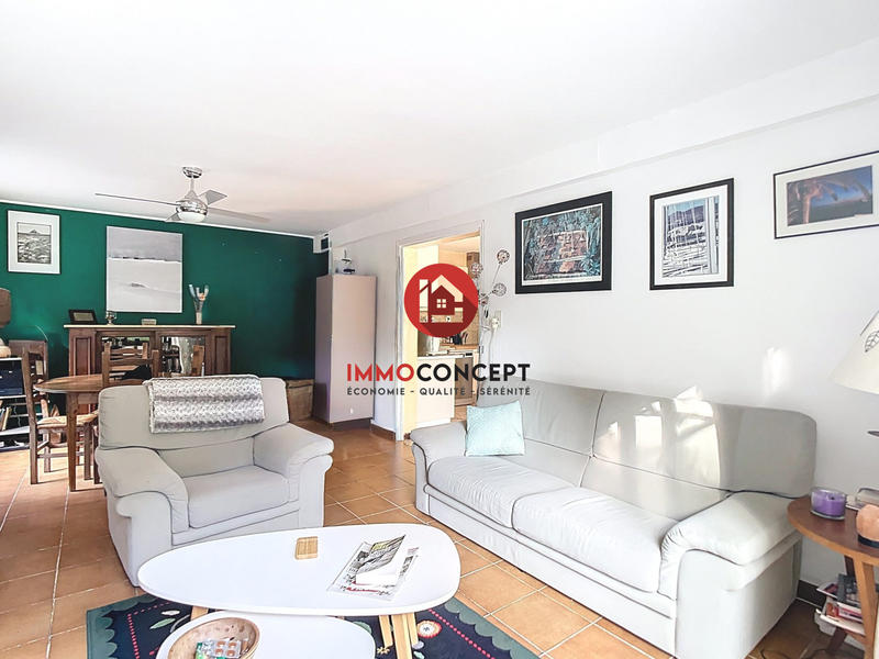 Maison - 178 m² - 7 pièces