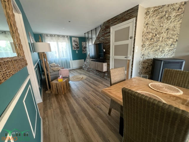 Maison de village - 85 m² - 5 pièces