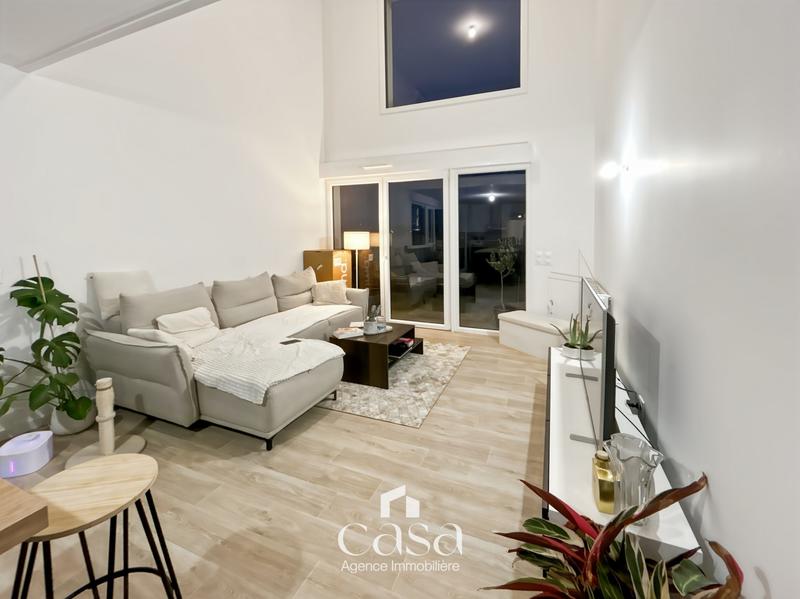 Maison - 99 m² - 4 pièces