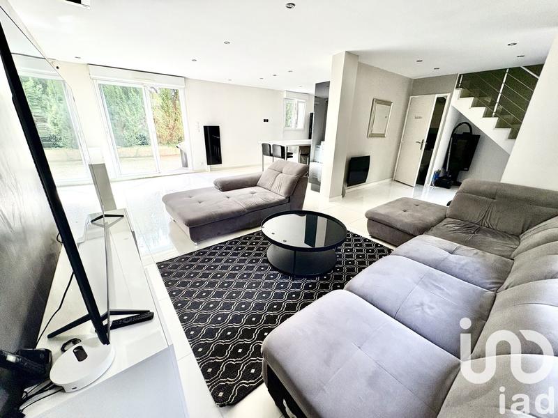 Maison - 115 m² - 6 pièces