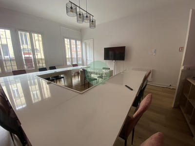 Appartement - 85 m² - 3 pièces