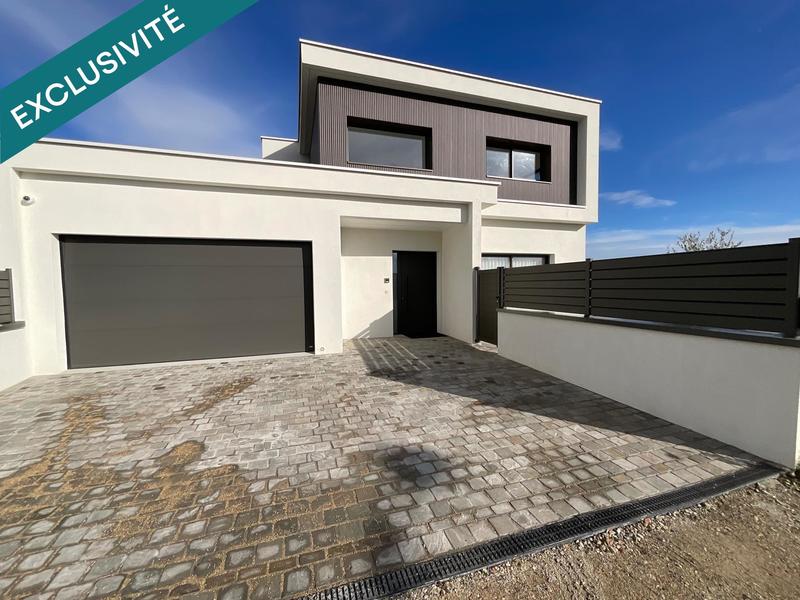 Maison - 205 m² - 6 pièces