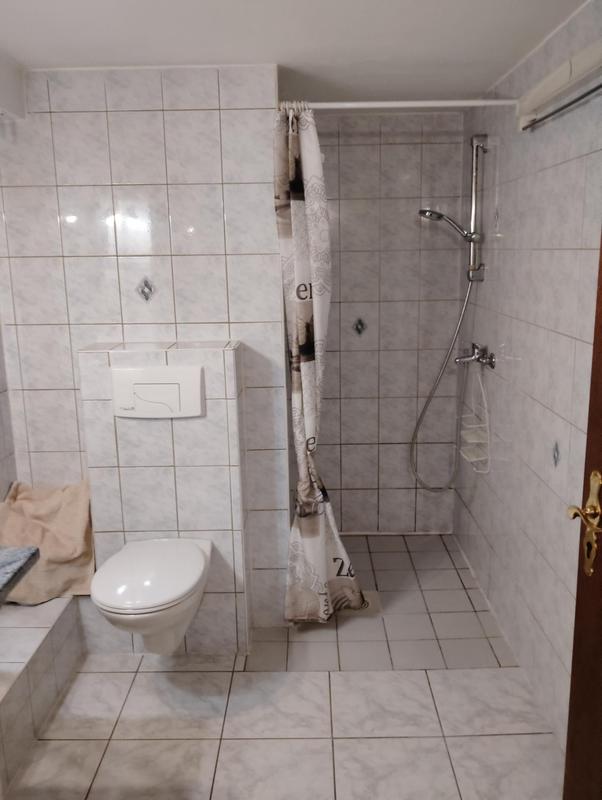 Propriété - 300 m² - 20 pièces