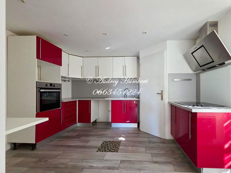 Maison - 144 m² - 6 pièces