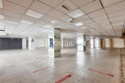 Local commercial - 576 m²