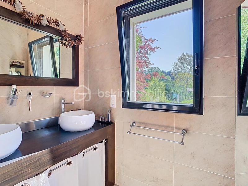 Maison d'architecte - 199 m² - 6 pièces