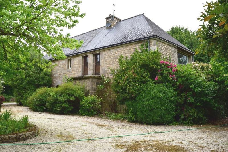 Maison - 274 m² - 11 pièces