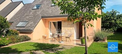 Maison - 107 m² - 6 pièces